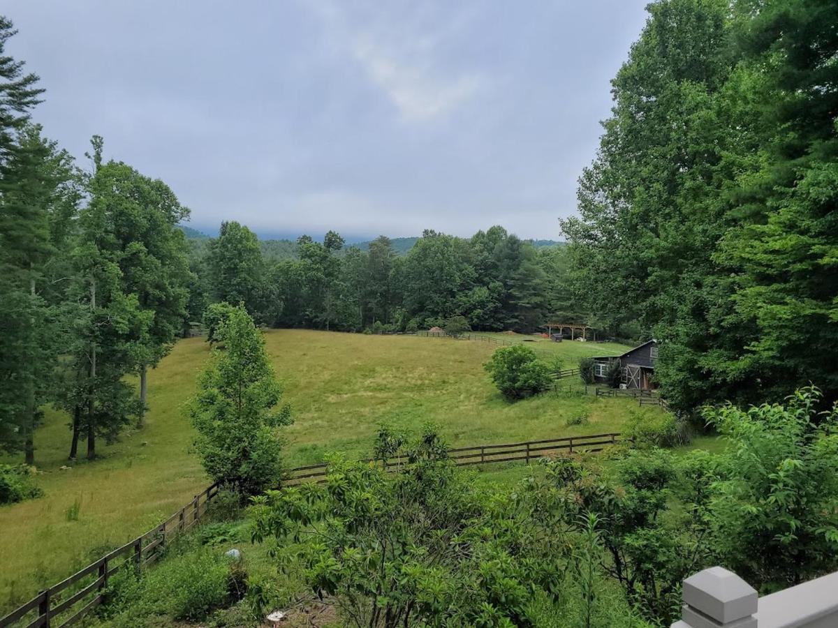 Rustic Hendersonville Farm Studio With Private Deck Екстер'єр фото